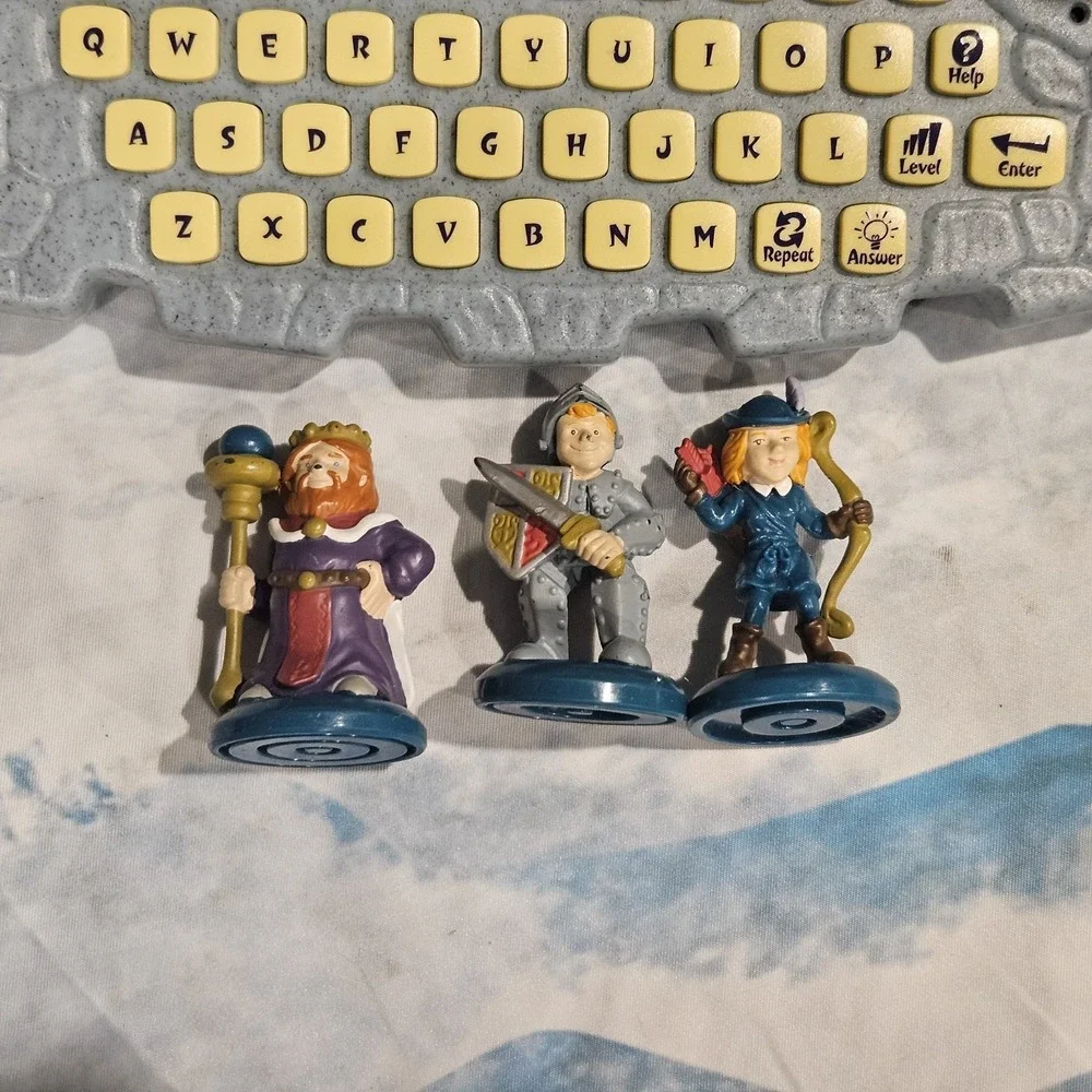 Vtech Knights Of Knowledge Learning Adventures Vintage HTF complete And Working‎